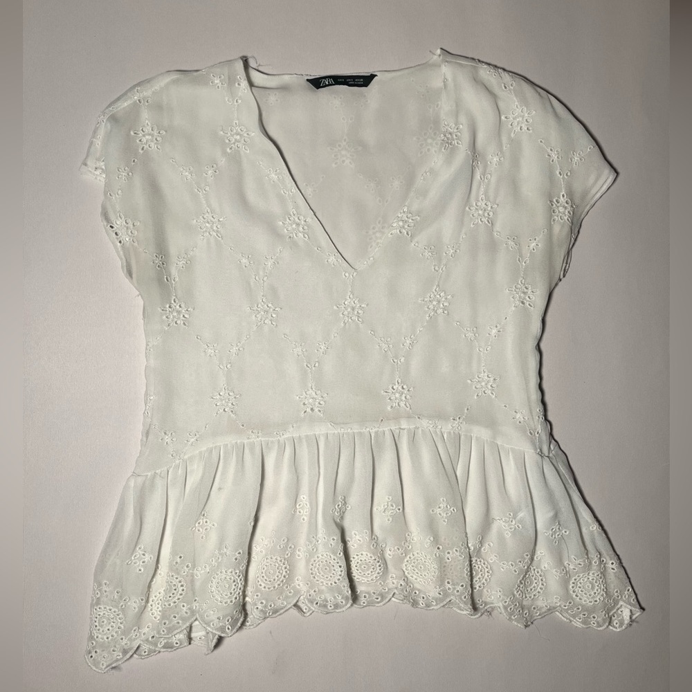 ZARA WHITE EMBROIDERED BLOUSE